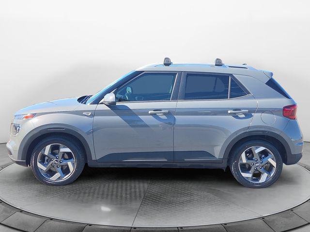 used 2022 Hyundai Venue car, priced at $13,977