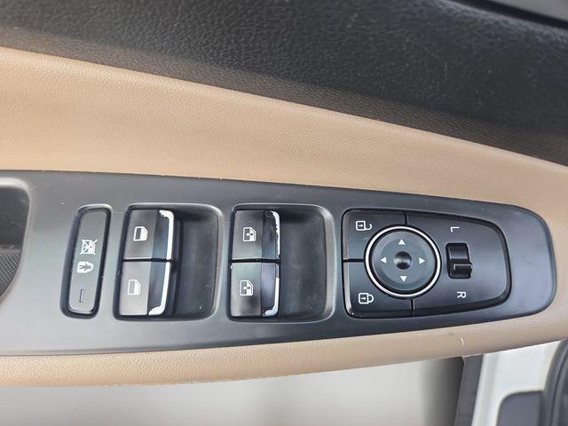 used 2020 Hyundai Santa Fe car, priced at $15,777