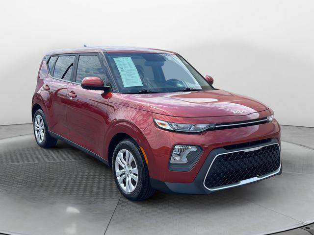 used 2022 Kia Soul car, priced at $13,277