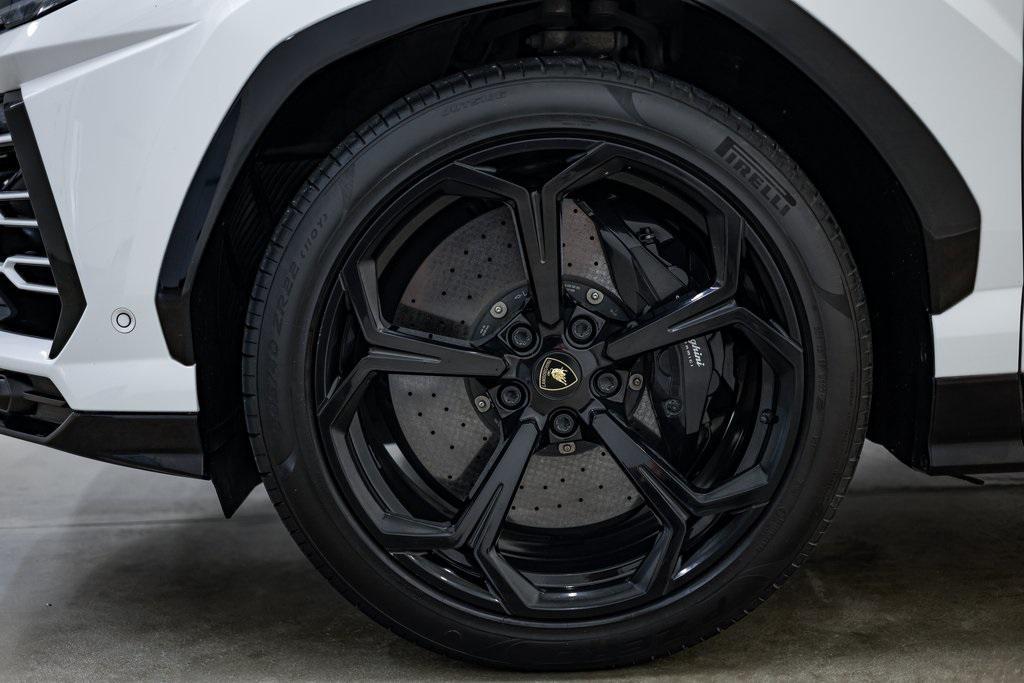 used 2021 Lamborghini Urus car, priced at $189,985