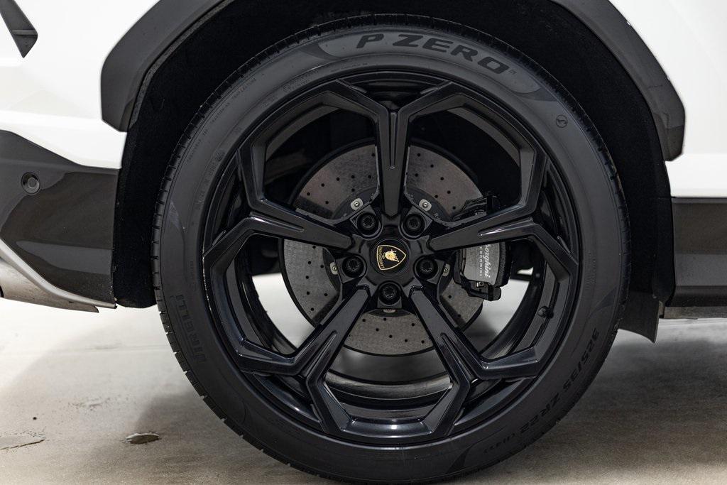 used 2021 Lamborghini Urus car, priced at $189,985