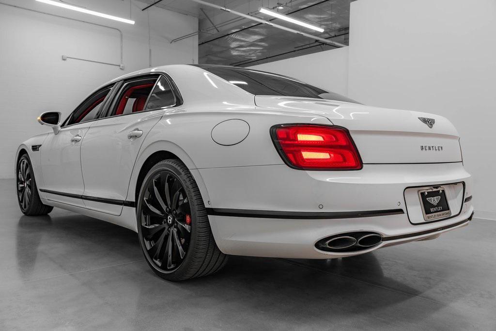 used 2022 Bentley Flying Spur Hybrid car, priced at $154,985