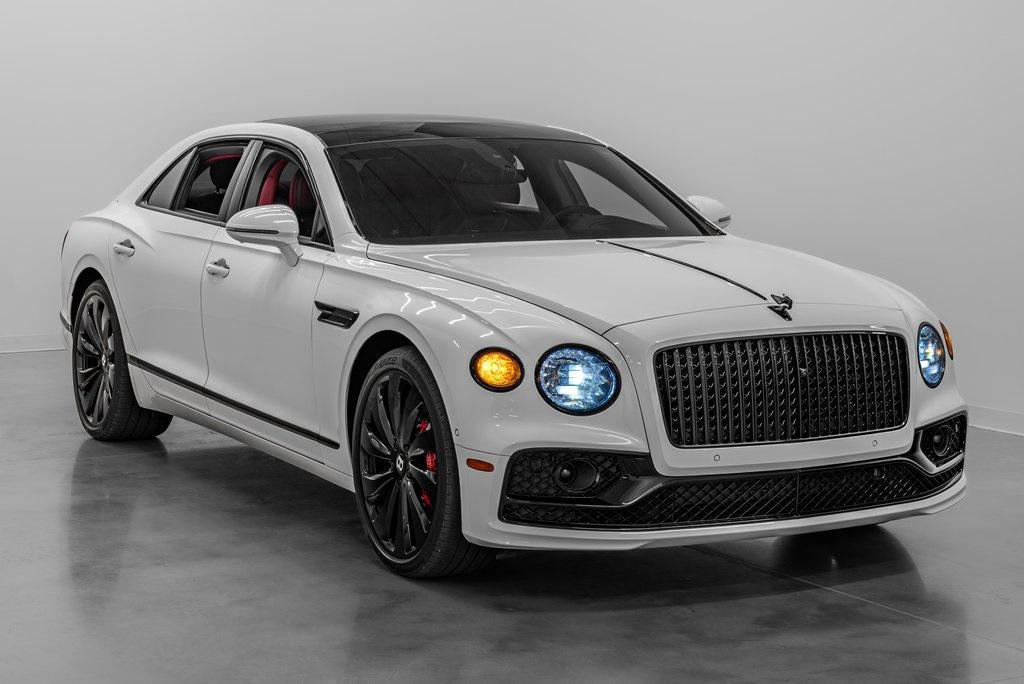 used 2022 Bentley Flying Spur Hybrid car, priced at $154,985
