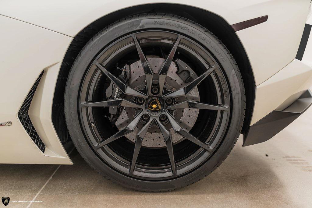 used 2015 Lamborghini Aventador car, priced at $329,985