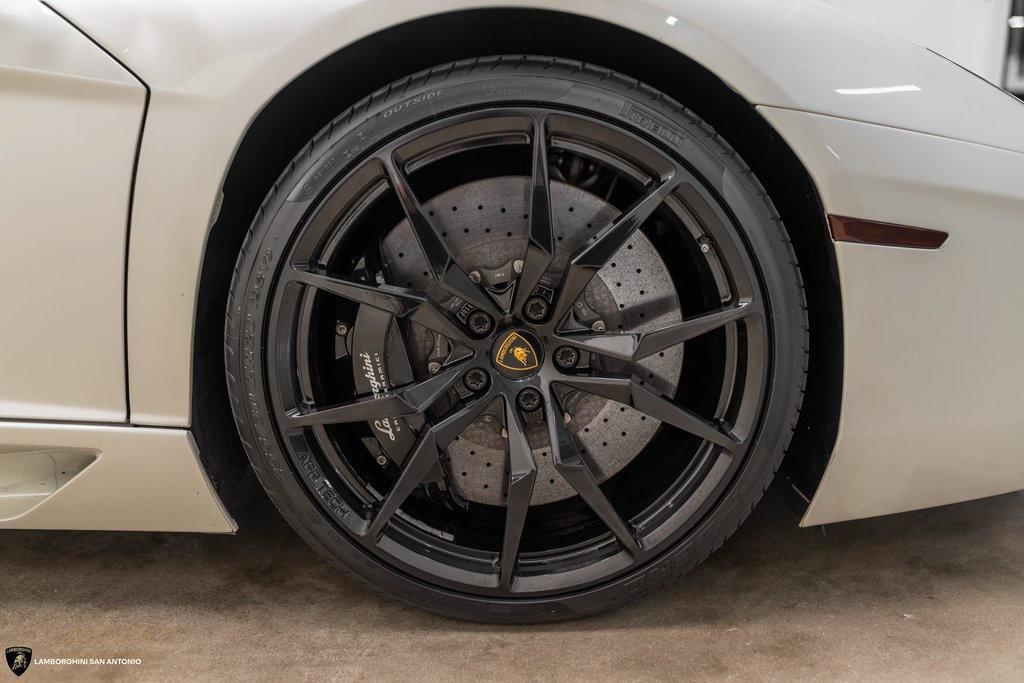 used 2015 Lamborghini Aventador car, priced at $329,985