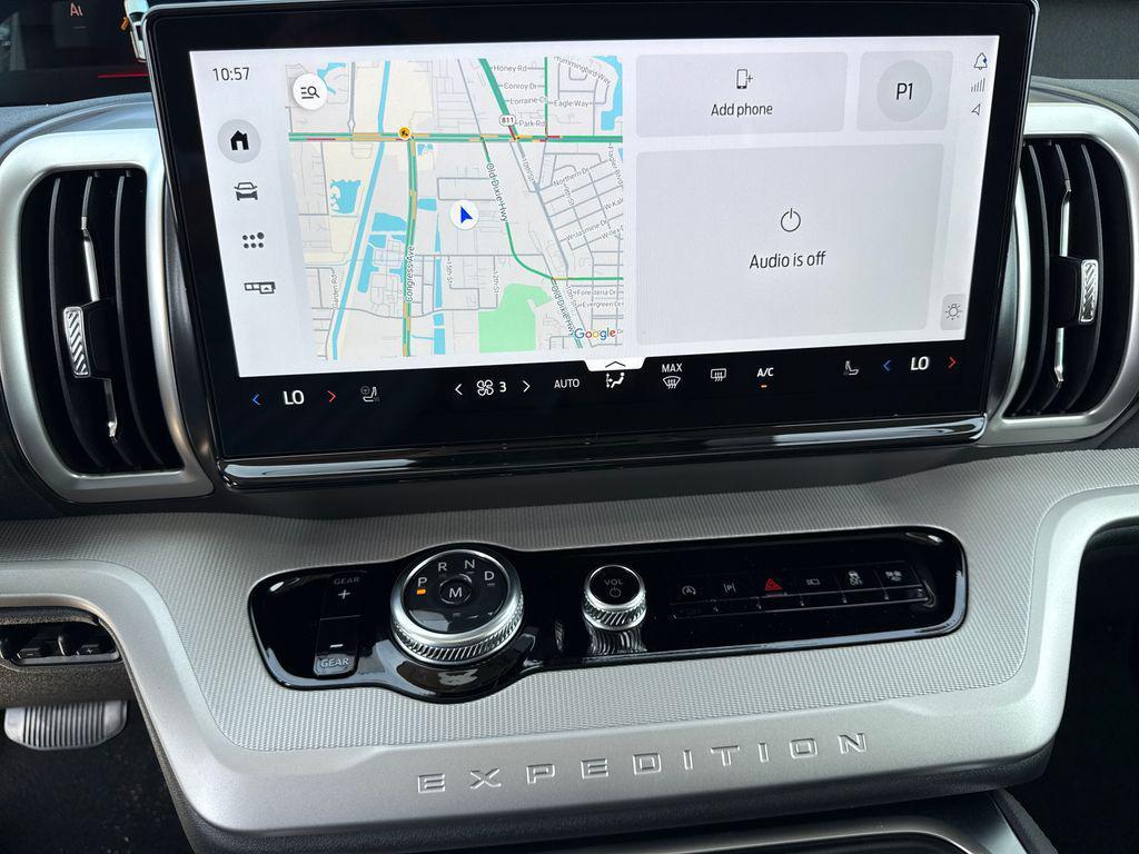 new 2025 Ford Expedition car, priced at $67,329