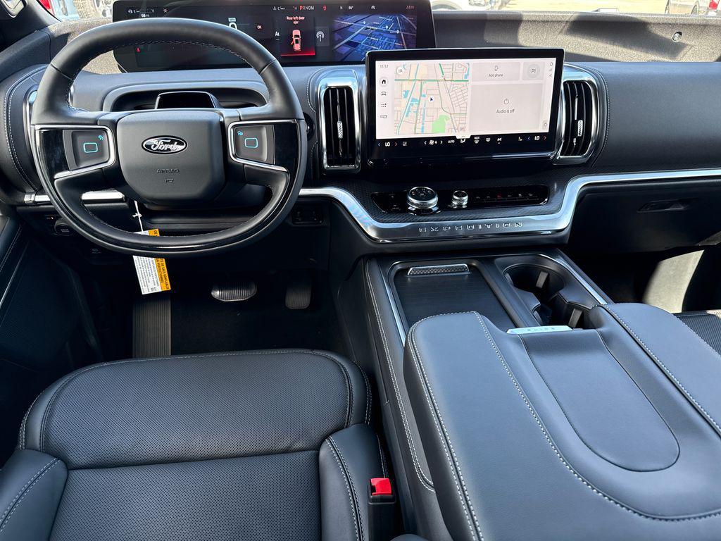 new 2025 Ford Expedition car, priced at $78,566