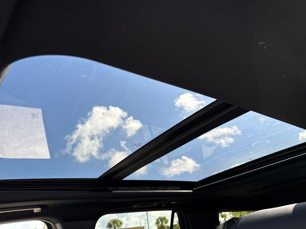 new 2025 Ford Expedition car, priced at $78,566