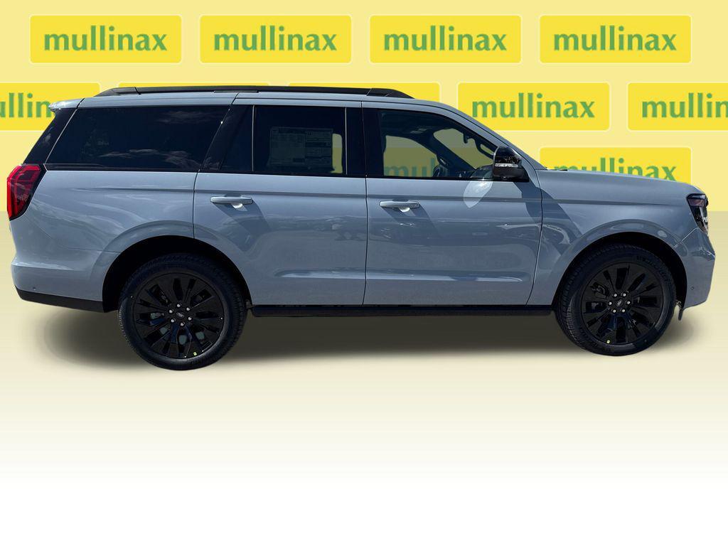 new 2025 Ford Expedition car, priced at $78,566