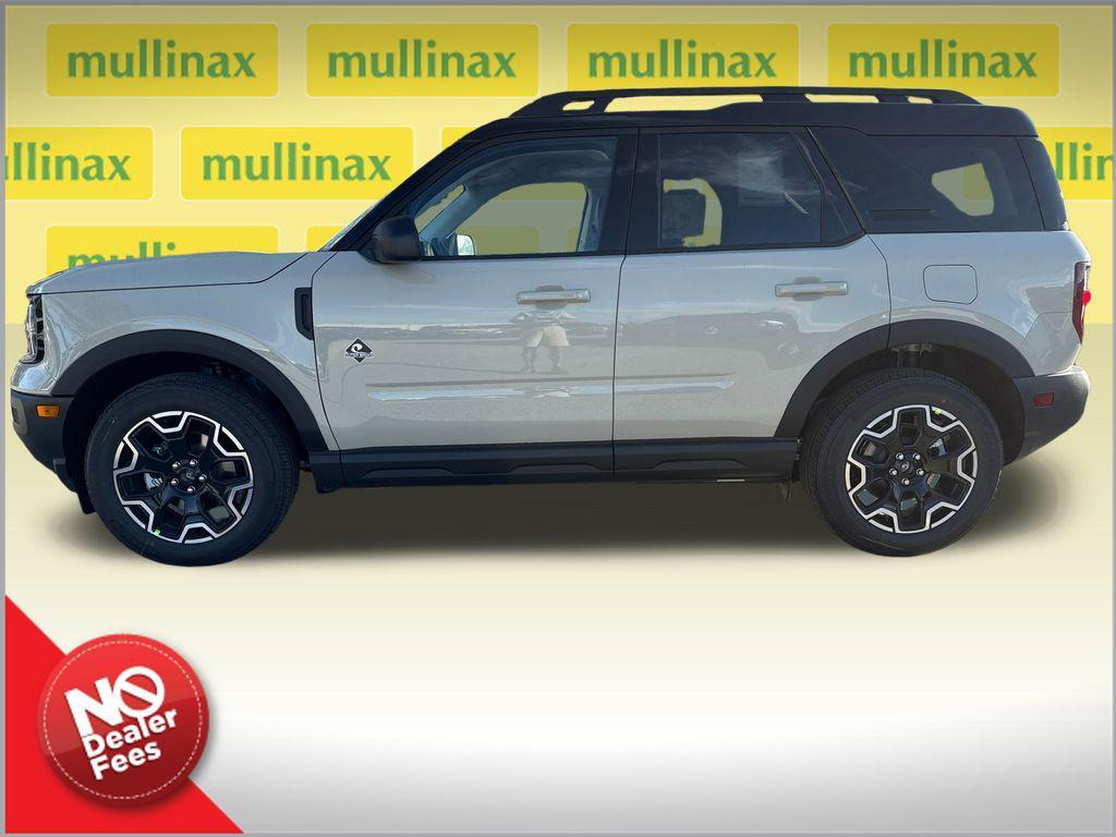 new 2025 Ford Bronco Sport car, priced at $33,112