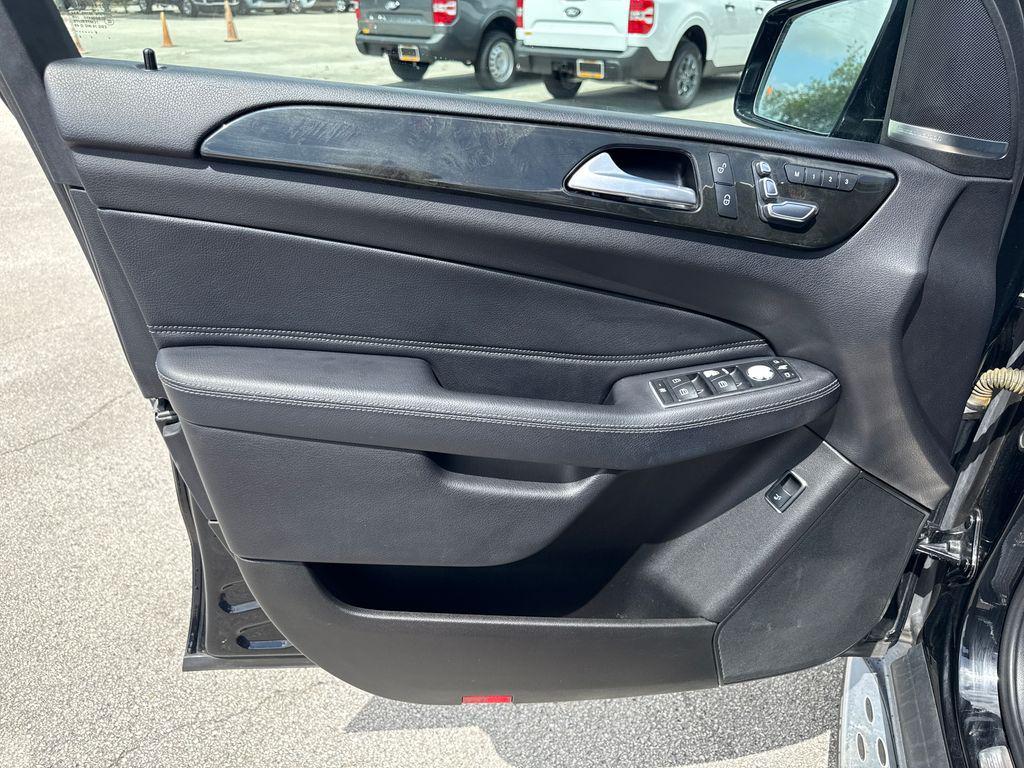used 2018 Mercedes-Benz GLE 350 car, priced at $18,900