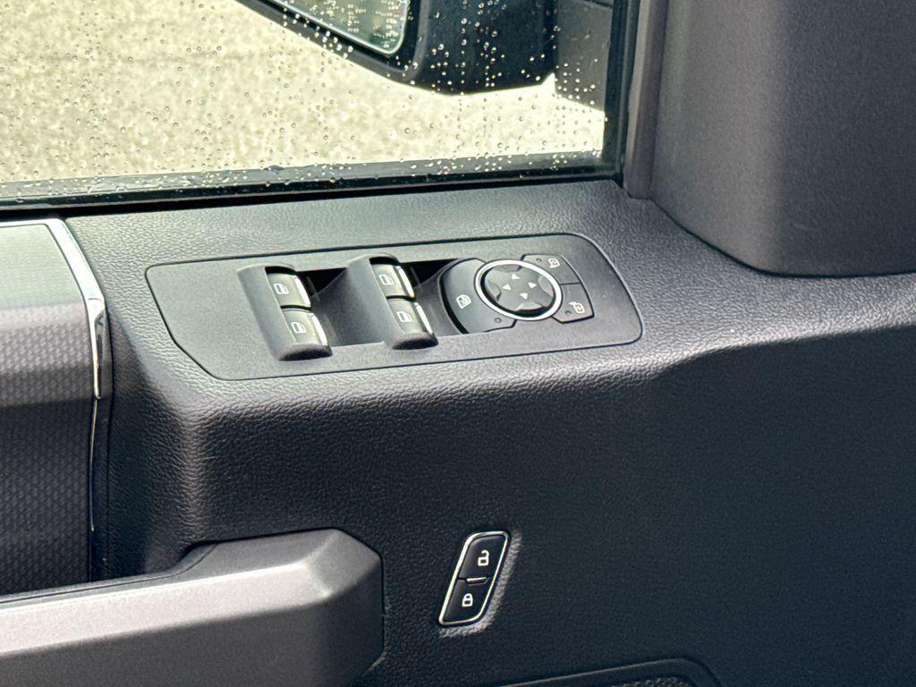 used 2016 Ford F-150 car, priced at $21,900