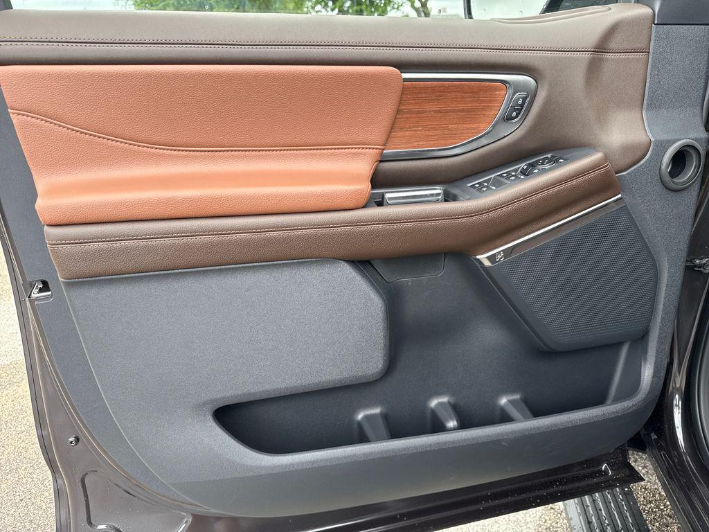 new 2026 Ford Expedition car, priced at $81,097