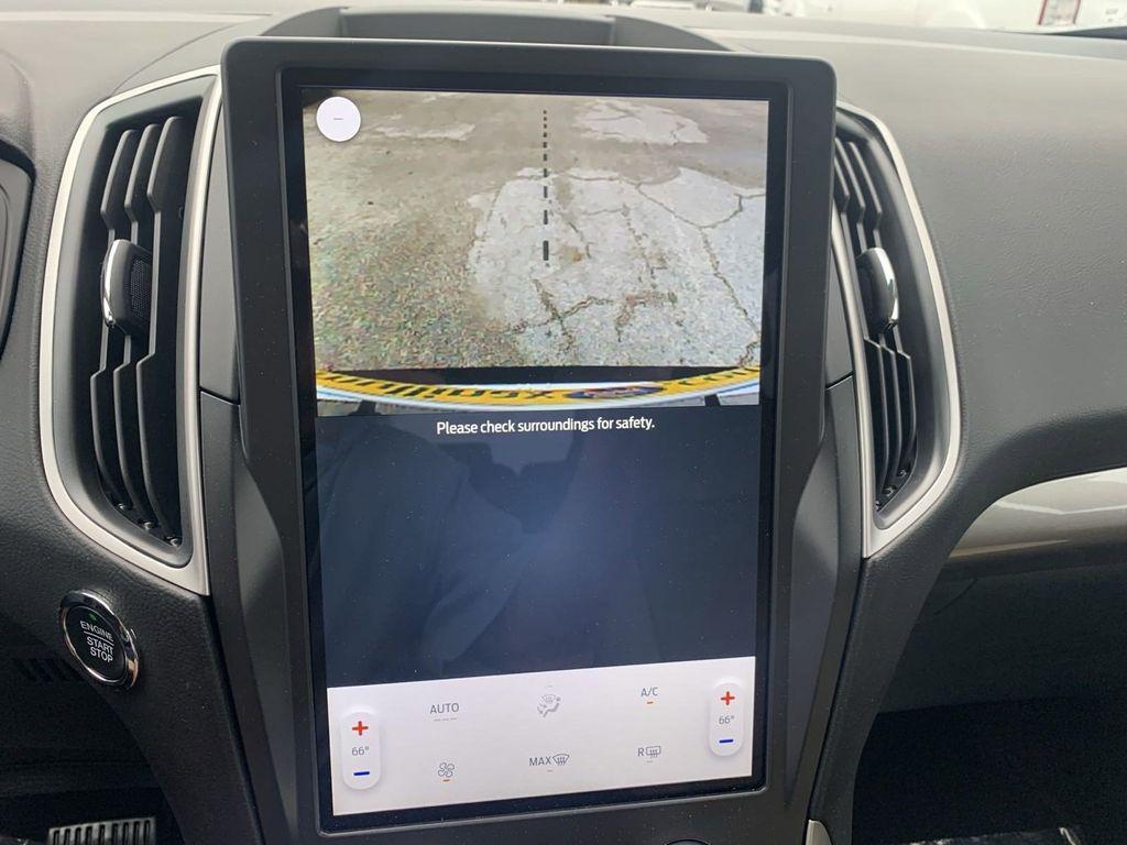 new 2024 Ford Edge car, priced at $29,900