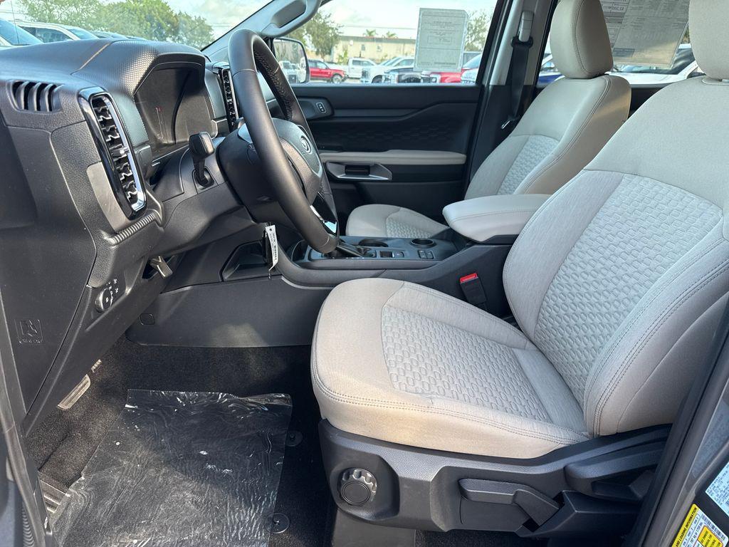 new 2025 Ford Ranger car, priced at $32,997