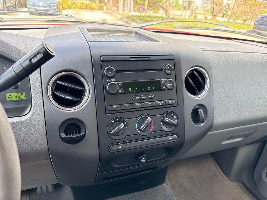 used 2006 Ford F-150 car, priced at $7,900