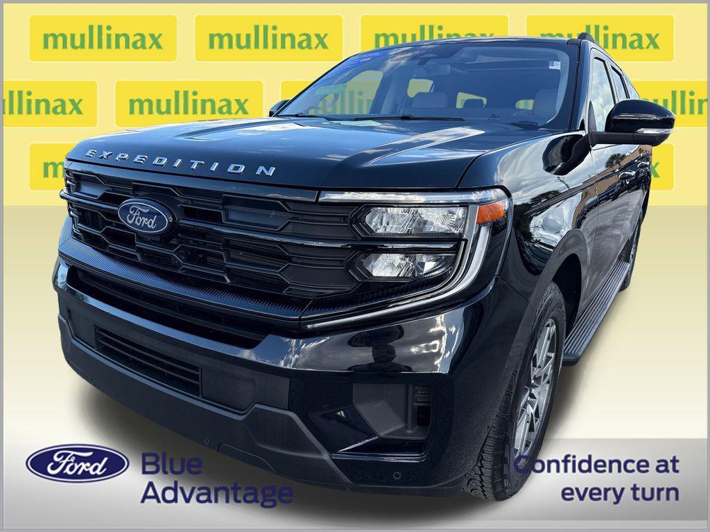 used 2025 Ford Expedition Max car, priced at $61,900