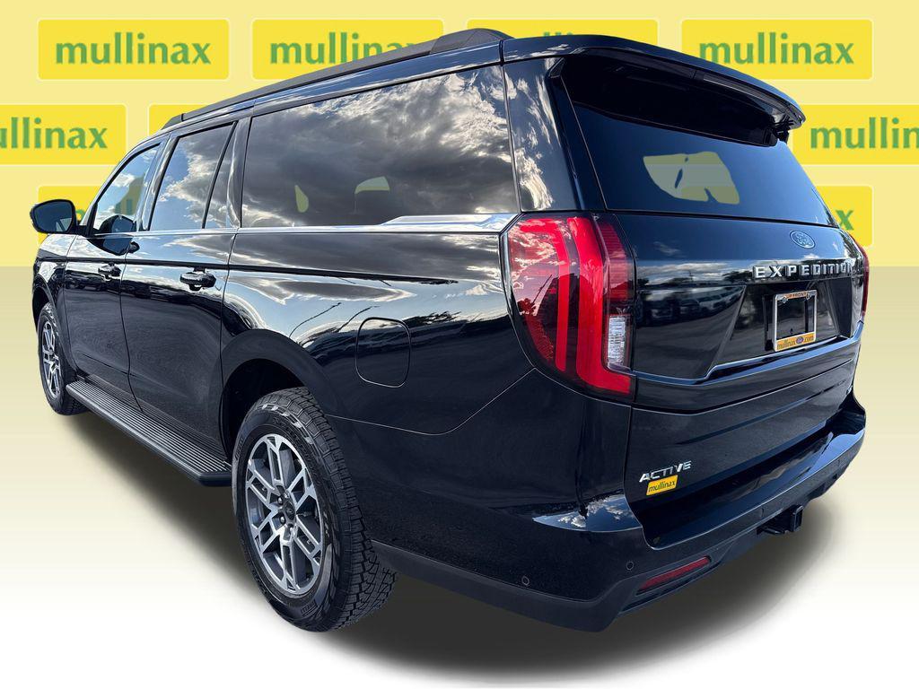 used 2025 Ford Expedition Max car, priced at $61,900