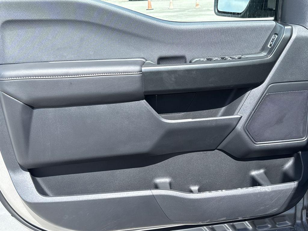 new 2026 Ford F-150 car, priced at $44,277