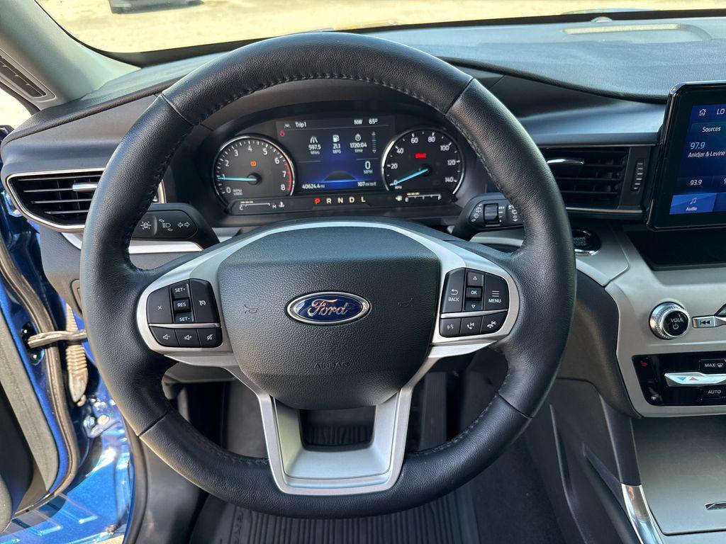 used 2022 Ford Explorer car, priced at $28,900