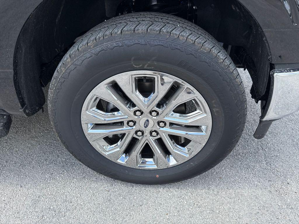 new 2025 Ford F-150 car, priced at $62,869