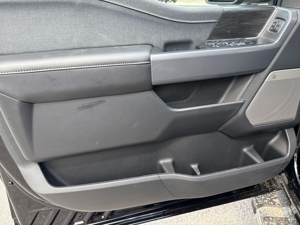 new 2025 Ford F-150 car, priced at $62,869