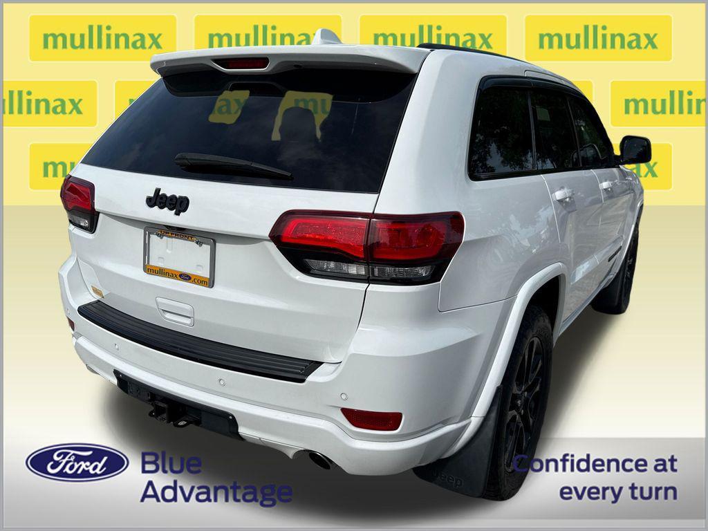 used 2018 Jeep Grand Cherokee car, priced at $15,900