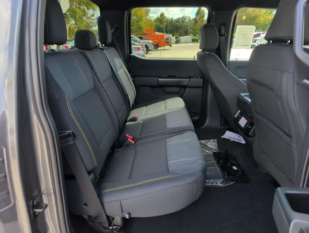 new 2025 Ford F-150 car, priced at $40,956