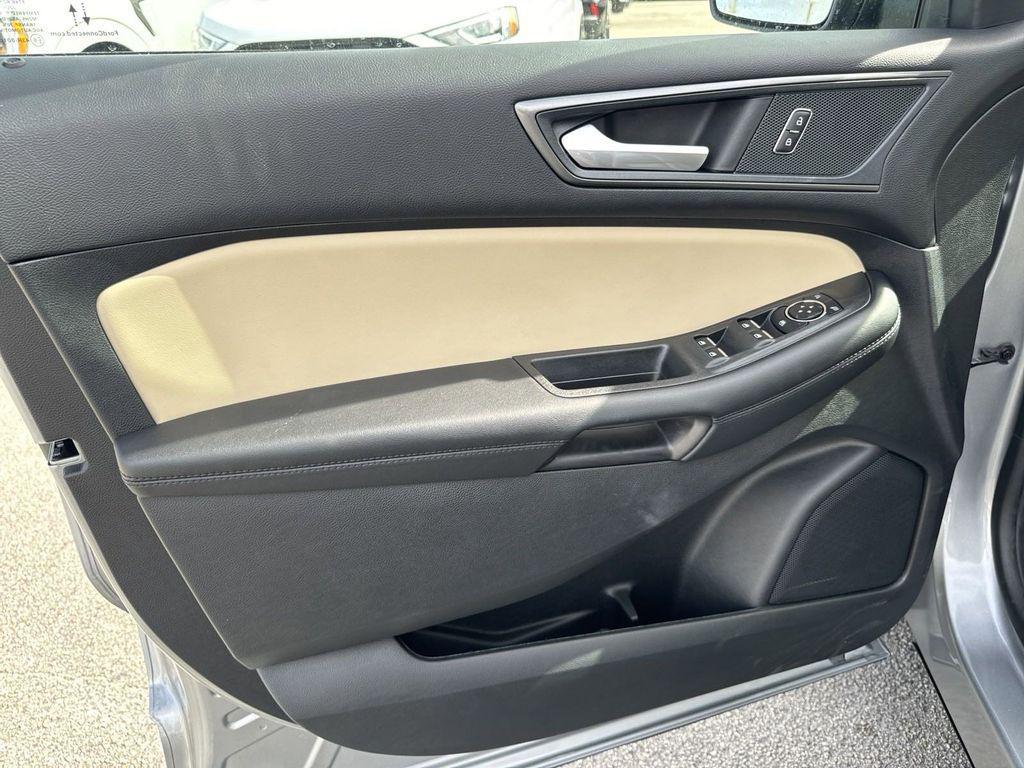 new 2024 Ford Edge car, priced at $30,900