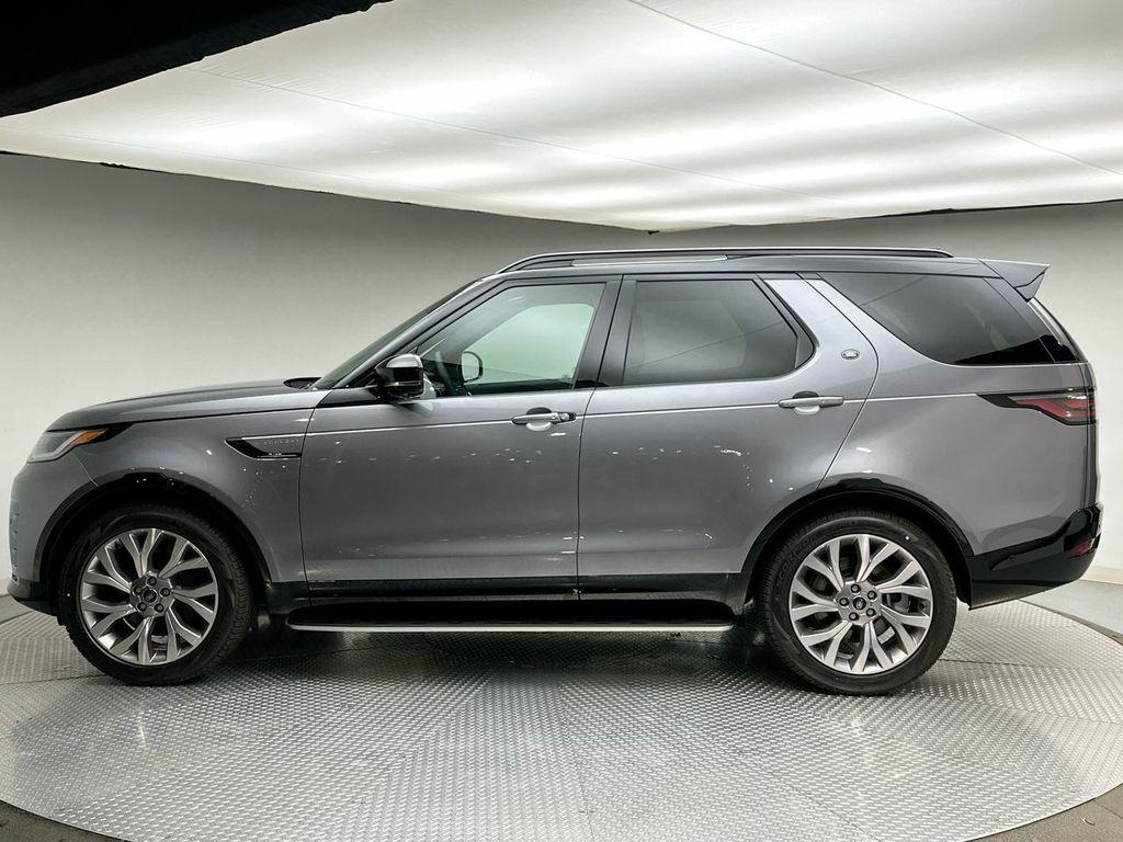new 2026 Land Rover Discovery car, priced at $79,206