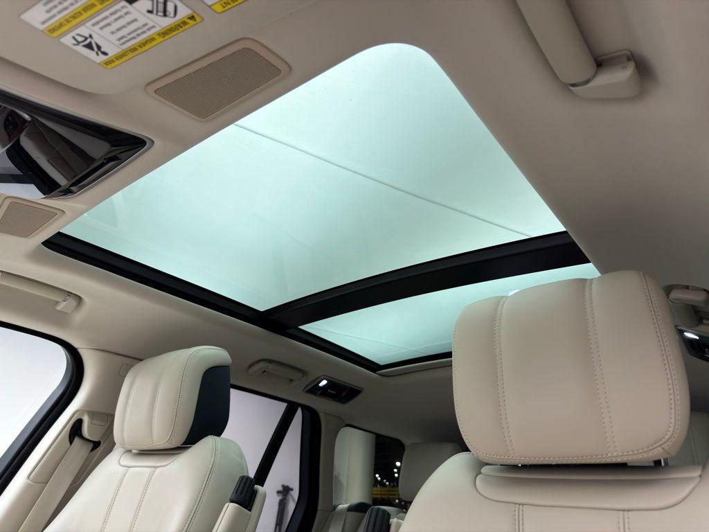 used 2022 Land Rover Range Rover car, priced at $53,000