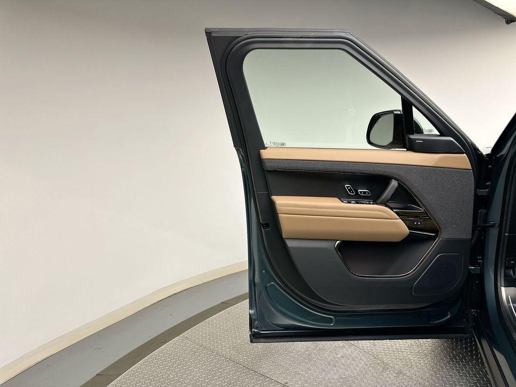 new 2026 Land Rover Range Rover Sport car, priced at $92,530