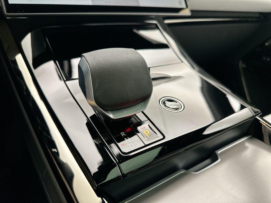 new 2026 Land Rover Range Rover Sport car, priced at $105,435