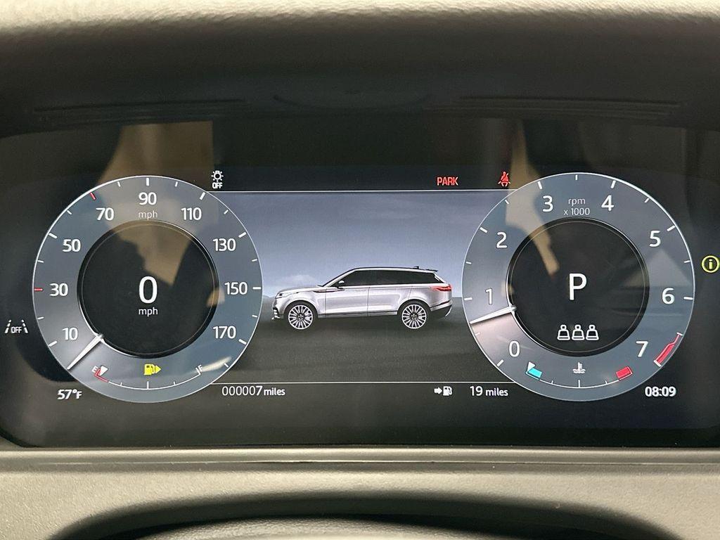 used 2025 Land Rover Range Rover Velar car