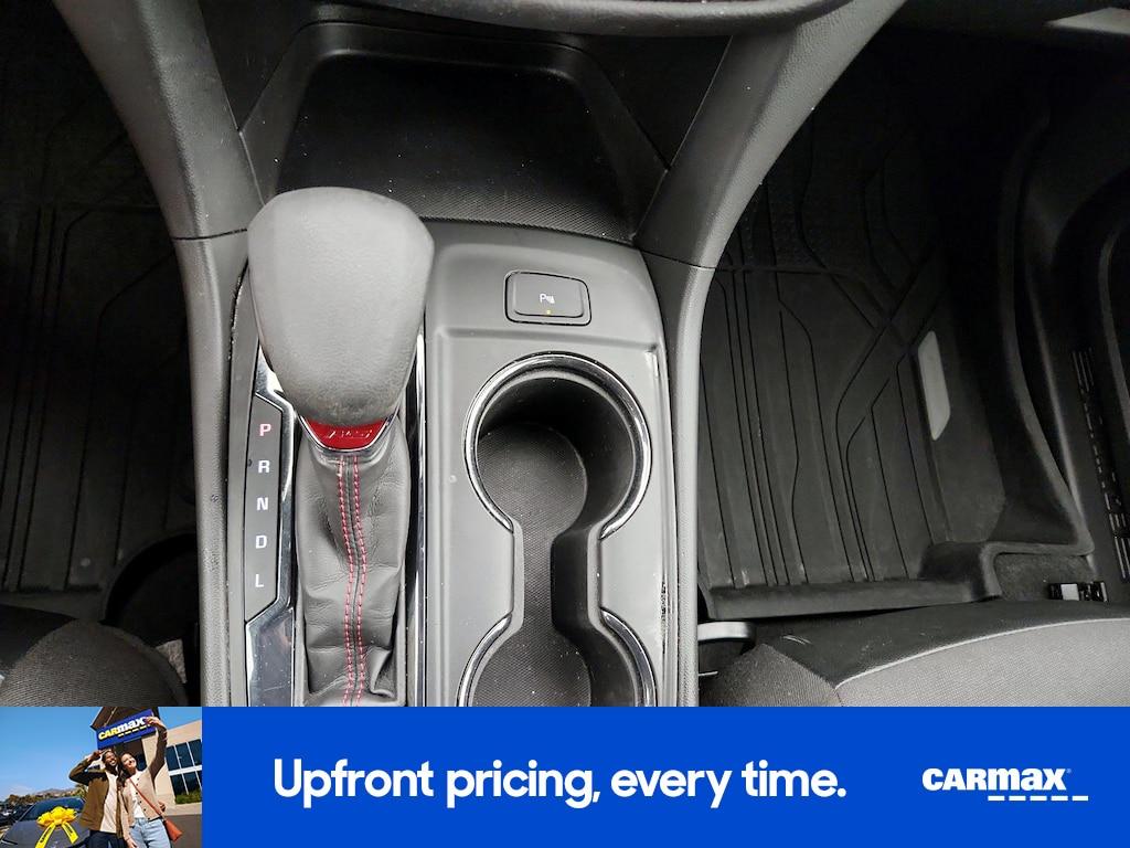 used 2023 Chevrolet Equinox car, priced at $22,998