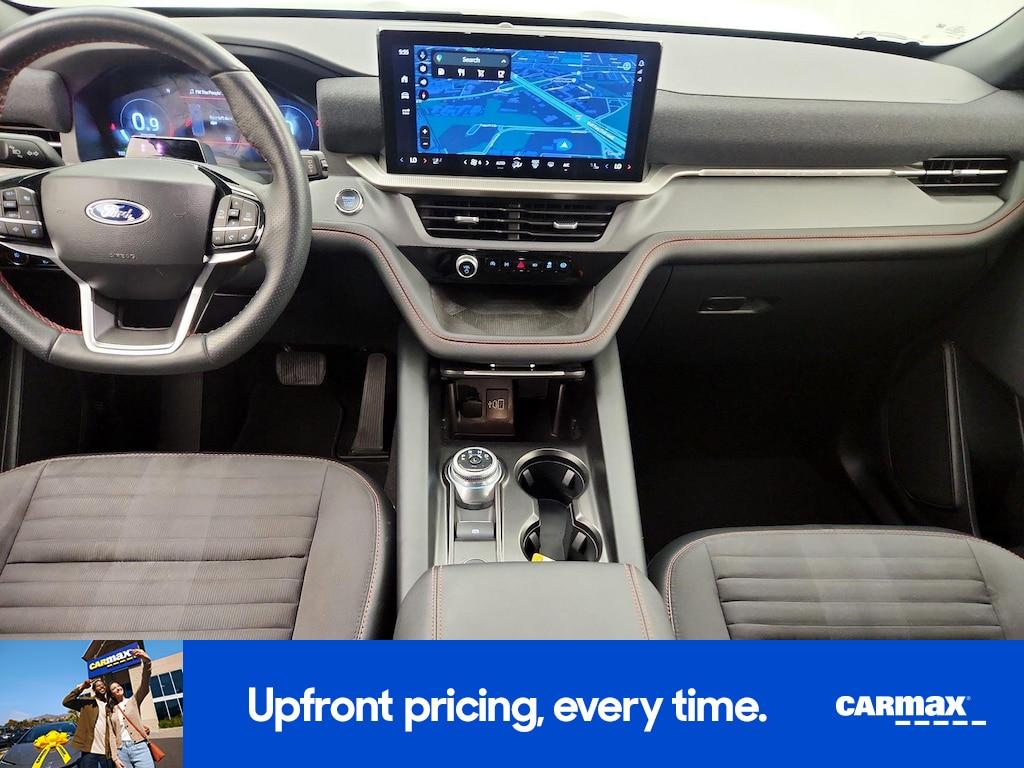 used 2025 Ford Explorer car, priced at $36,998