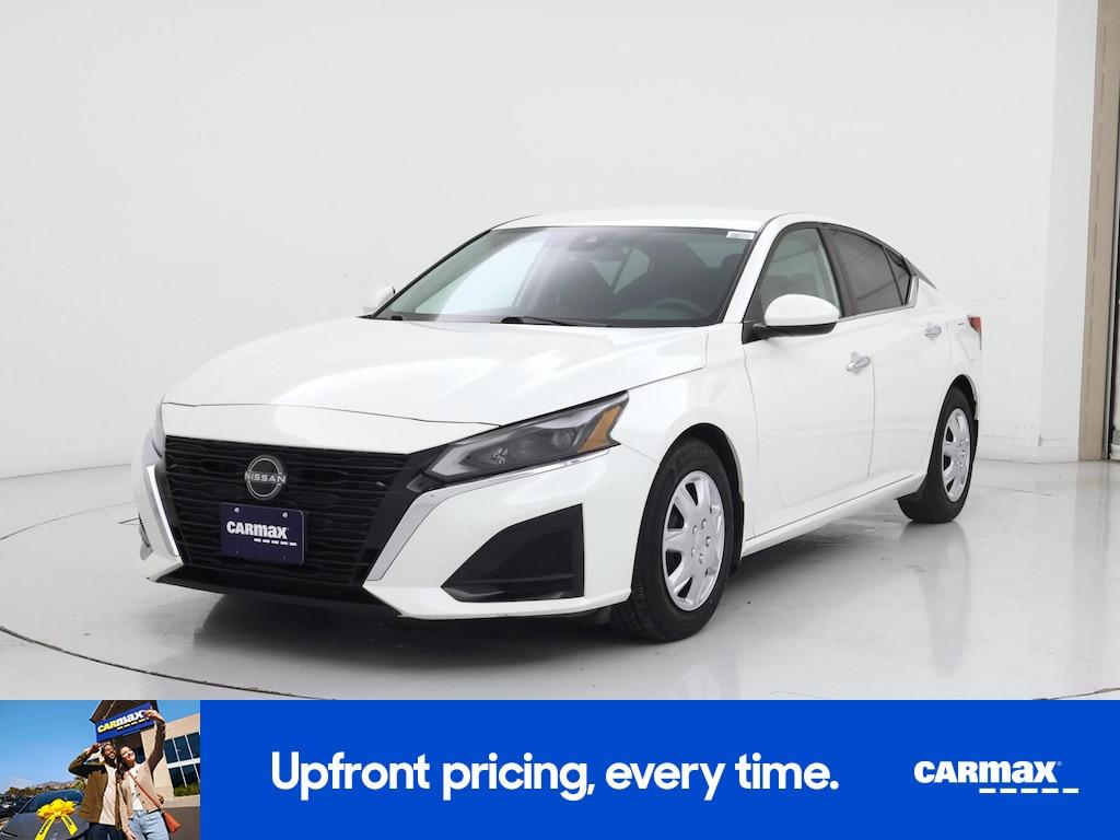 used 2023 Nissan Altima car, priced at $19,998