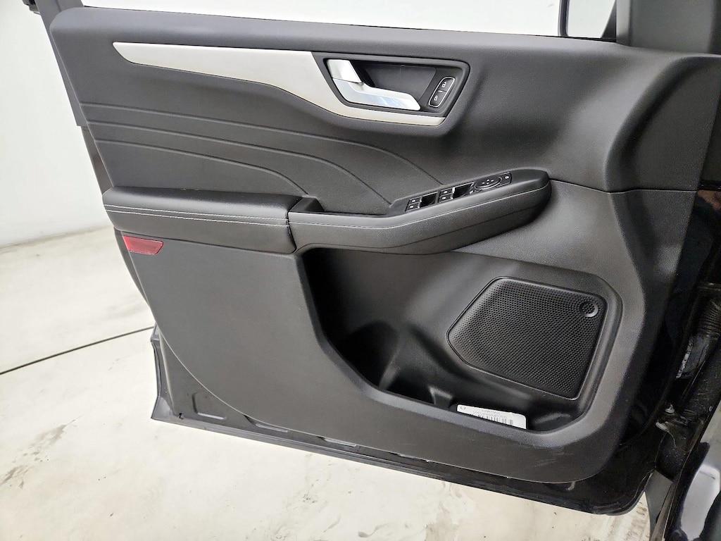 used 2022 Ford Escape car, priced at $17,998