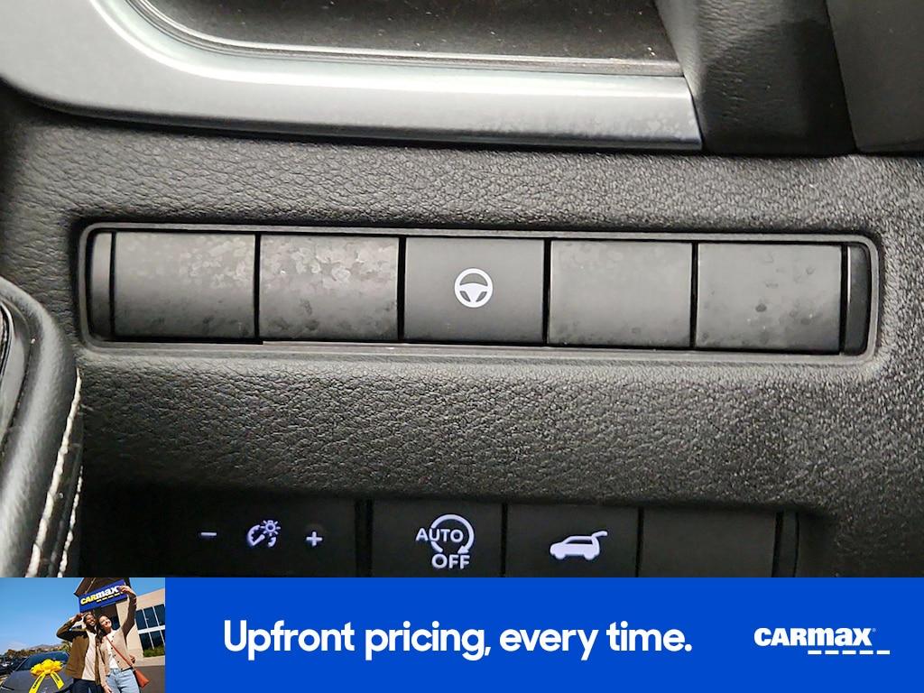 used 2024 Nissan Rogue car, priced at $24,998