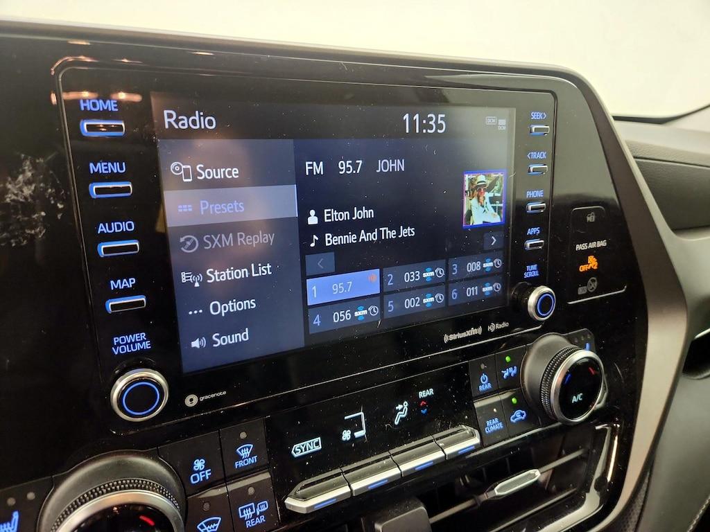 used 2022 Toyota Highlander car, priced at $35,998