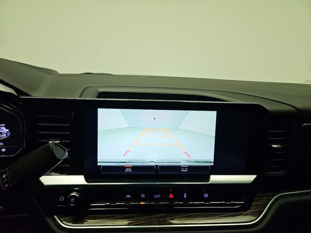 used 2025 GMC Sierra 1500 car, priced at $41,998