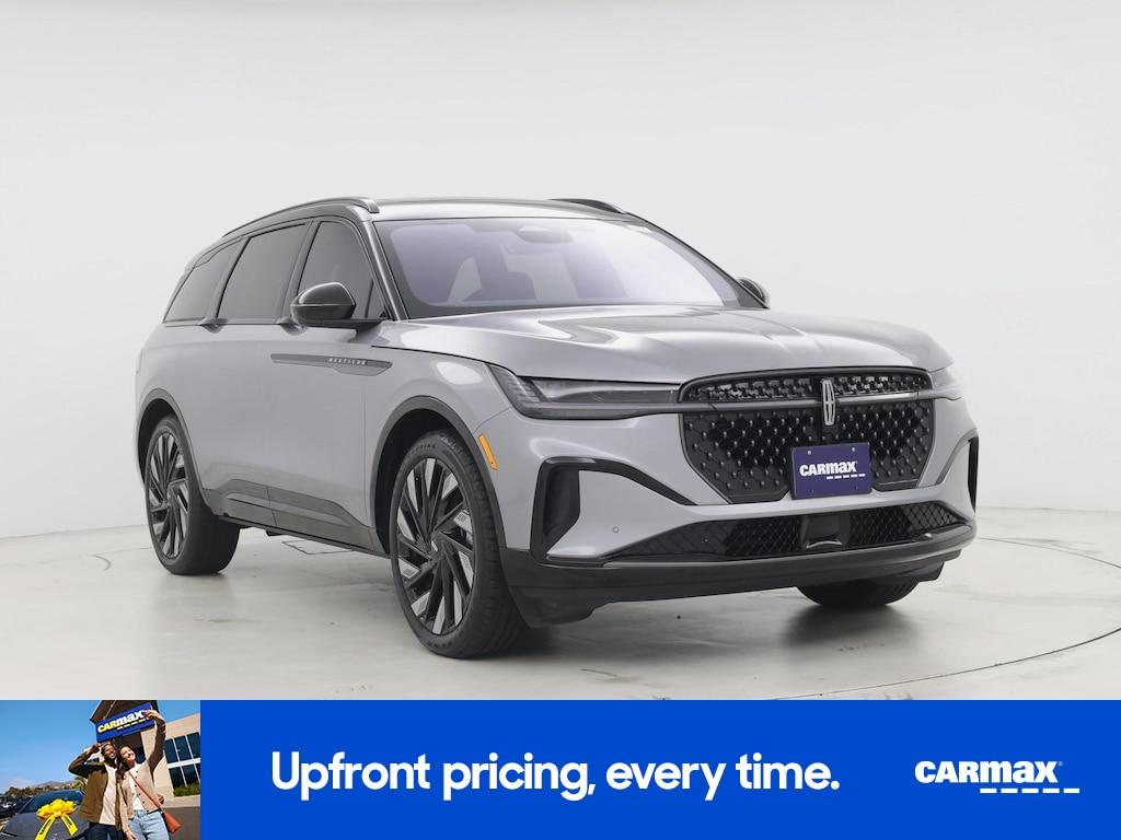 used 2025 Lincoln Nautilus car, priced at $58,998