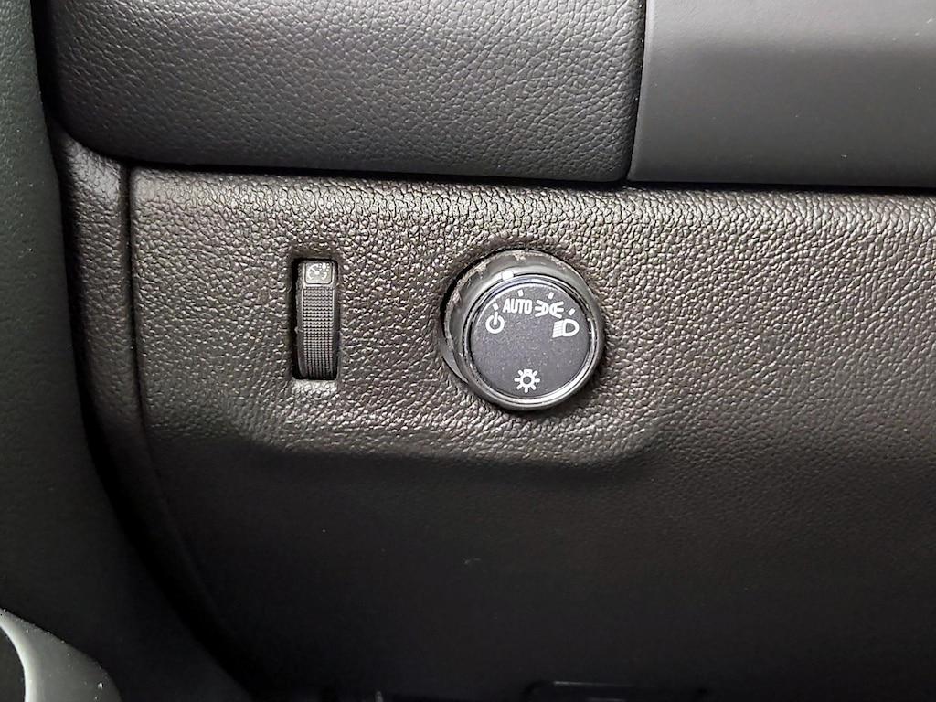 used 2022 Chevrolet Colorado car, priced at $25,998