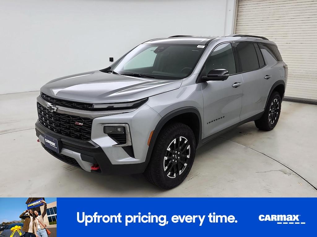 used 2024 Chevrolet Traverse car, priced at $43,998