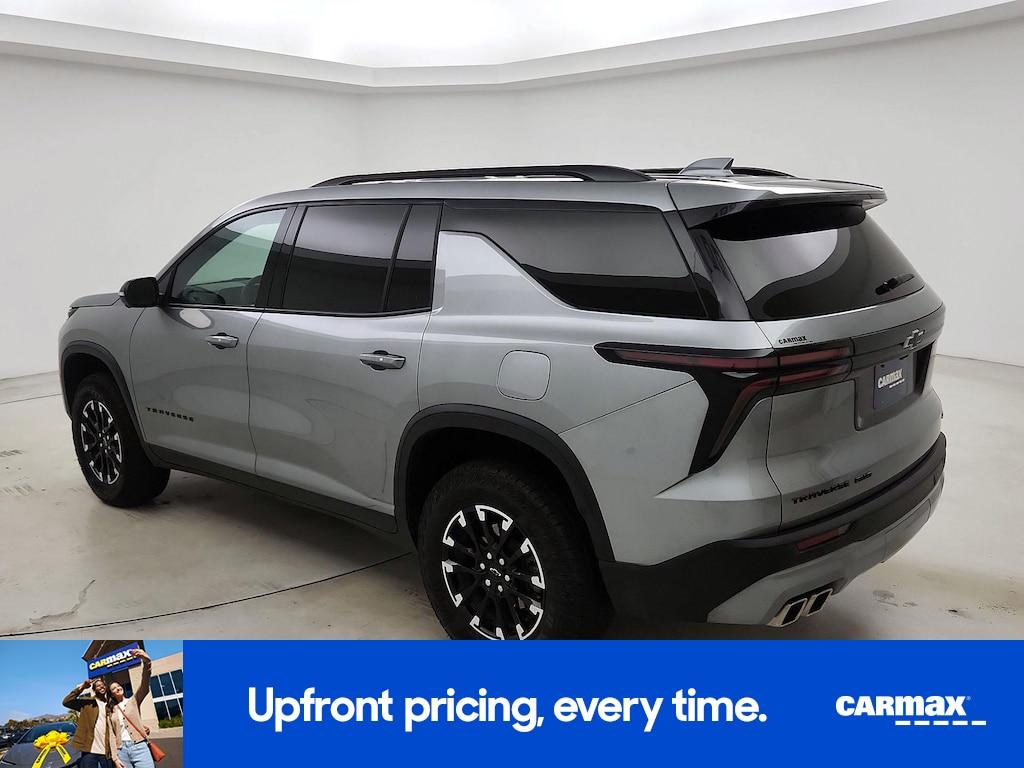 used 2024 Chevrolet Traverse car, priced at $43,998