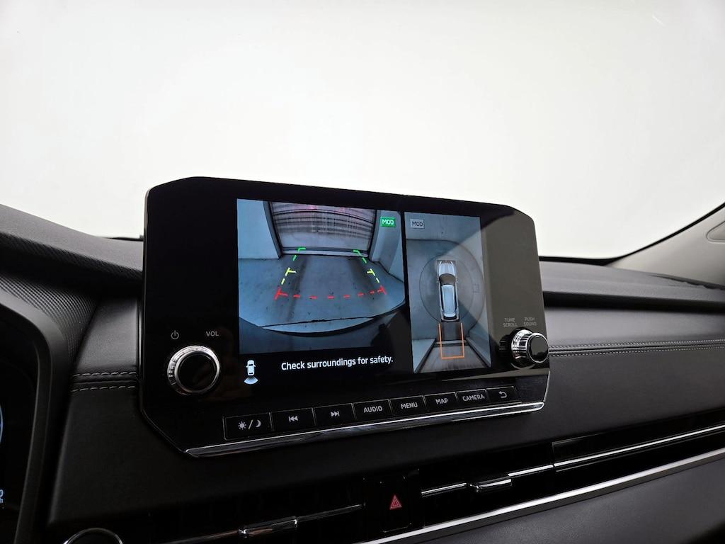 used 2024 Mitsubishi Outlander car, priced at $24,998