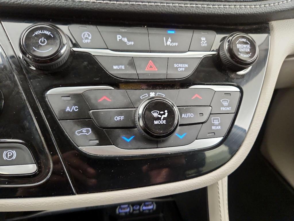used 2023 Chrysler Pacifica car, priced at $30,998