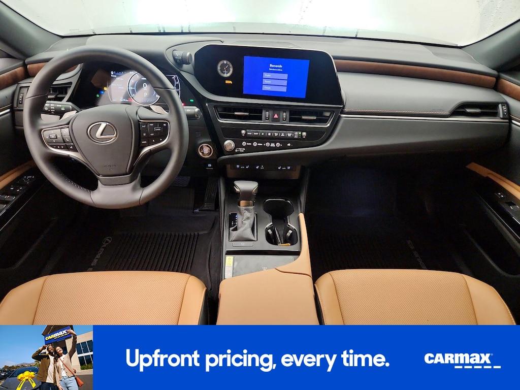 used 2025 Lexus ES 350 car, priced at $44,998