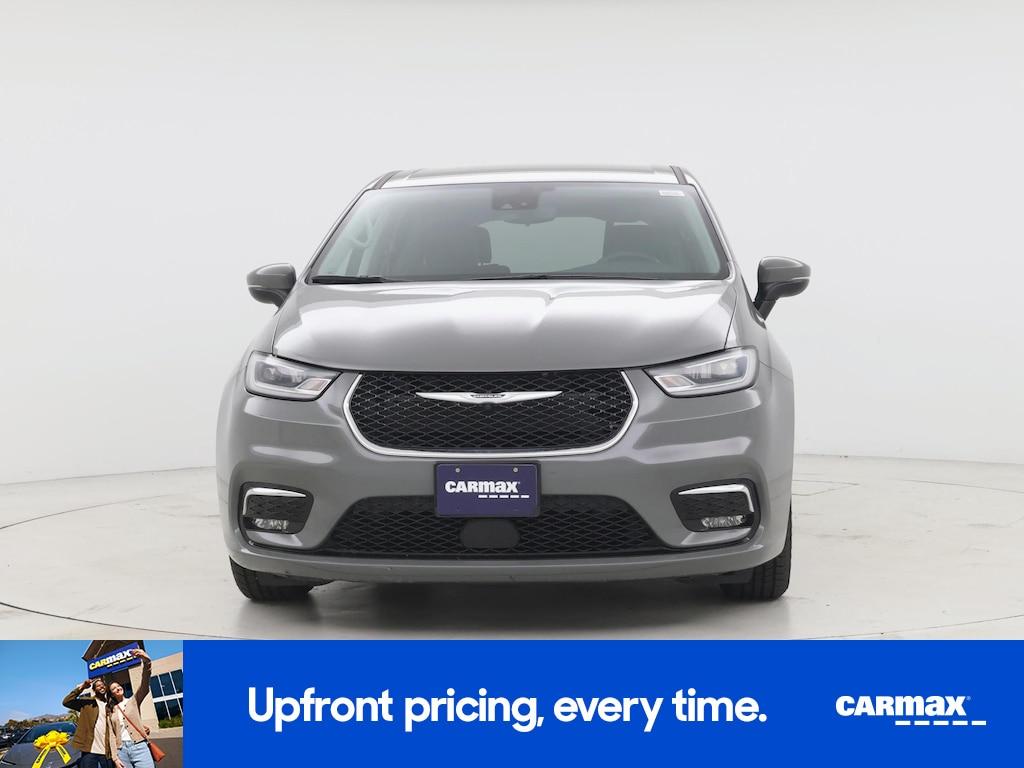 used 2023 Chrysler Pacifica car, priced at $23,998
