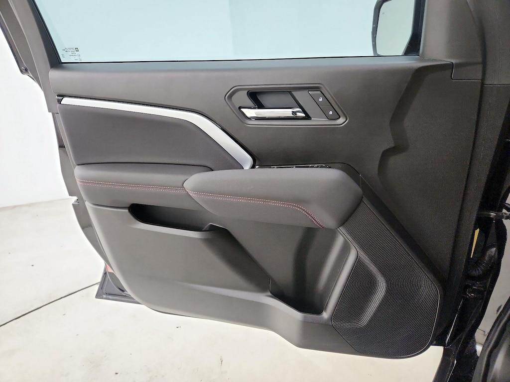 used 2025 Chevrolet Colorado car, priced at $41,998